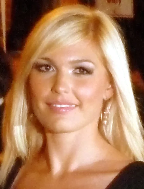 Elena Semikina